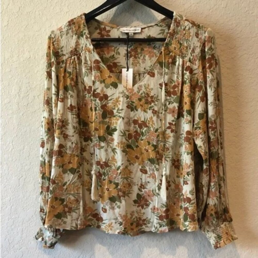 Cupcakes & Cashmere Floral Print Peasant Tie-Neck Blouse Top (NWT)